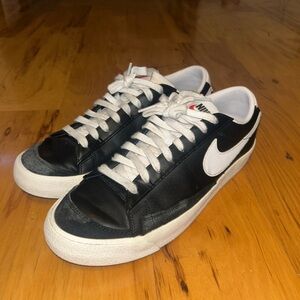 Nike Vintage ‘77 Blazer Low Black & White